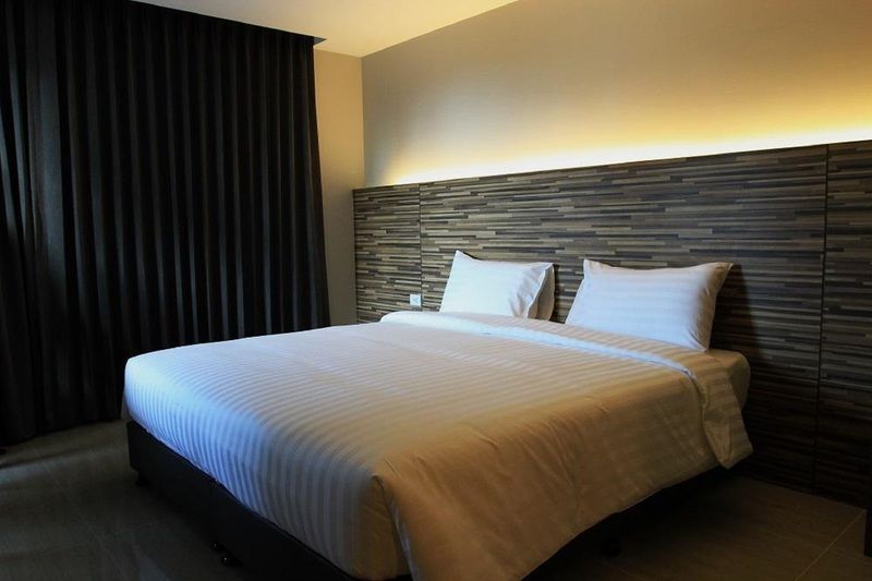 Spenza Hotel Bangkok Zewnętrze zdjęcie
