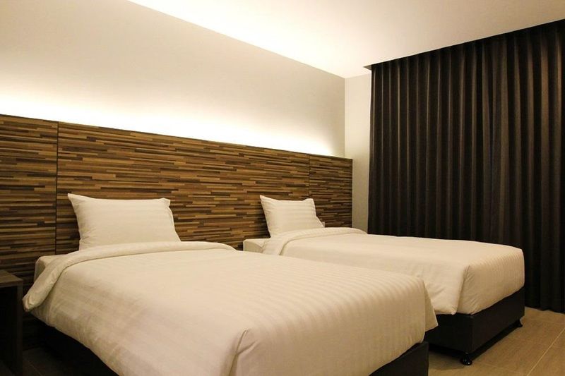 Spenza Hotel Bangkok Zewnętrze zdjęcie